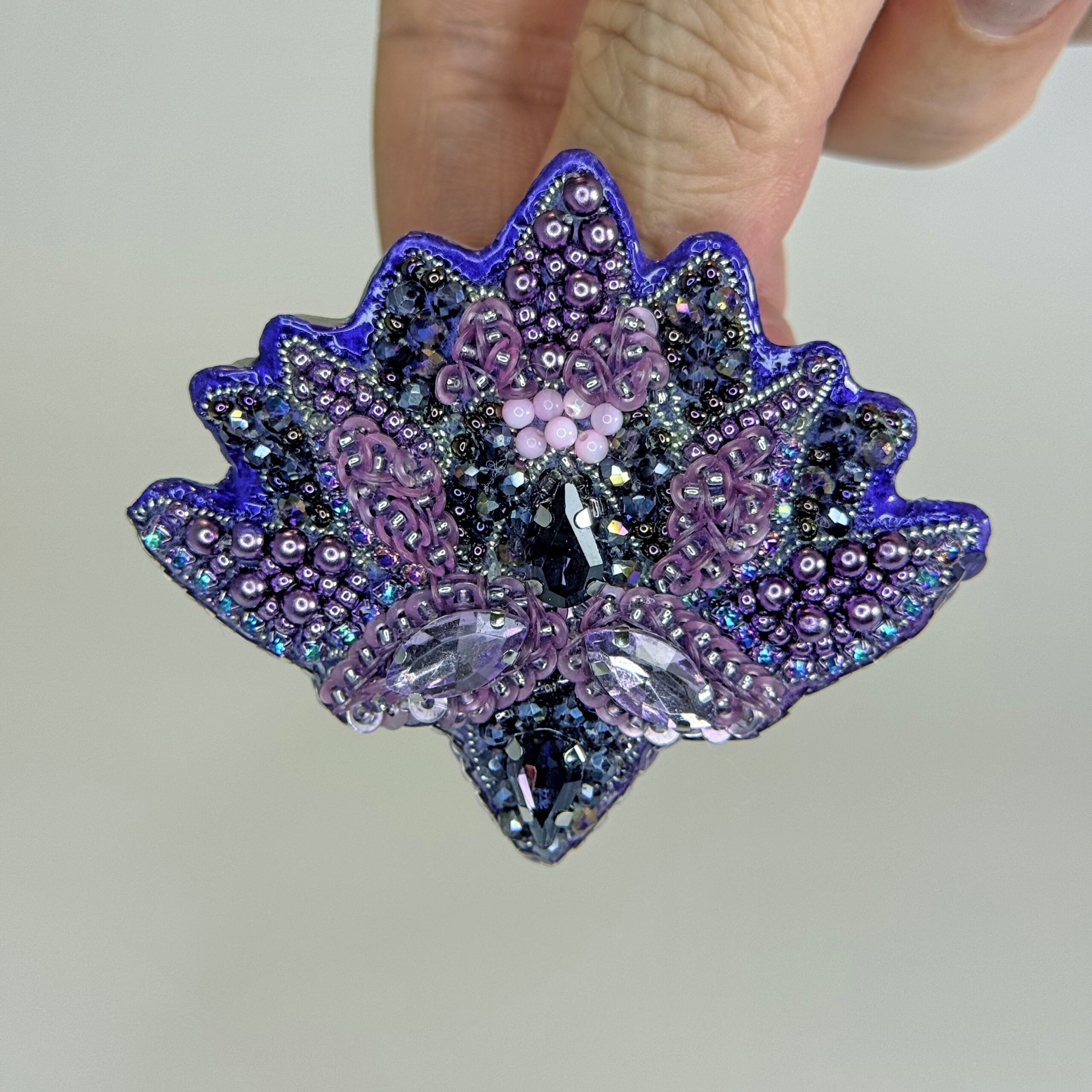 Purple Amethyst Lotus Flower Brooch, Crystal Beaded Lotus Pin, Handmade Violet Flower Jewelry, Elegant Floral Gift — view 5