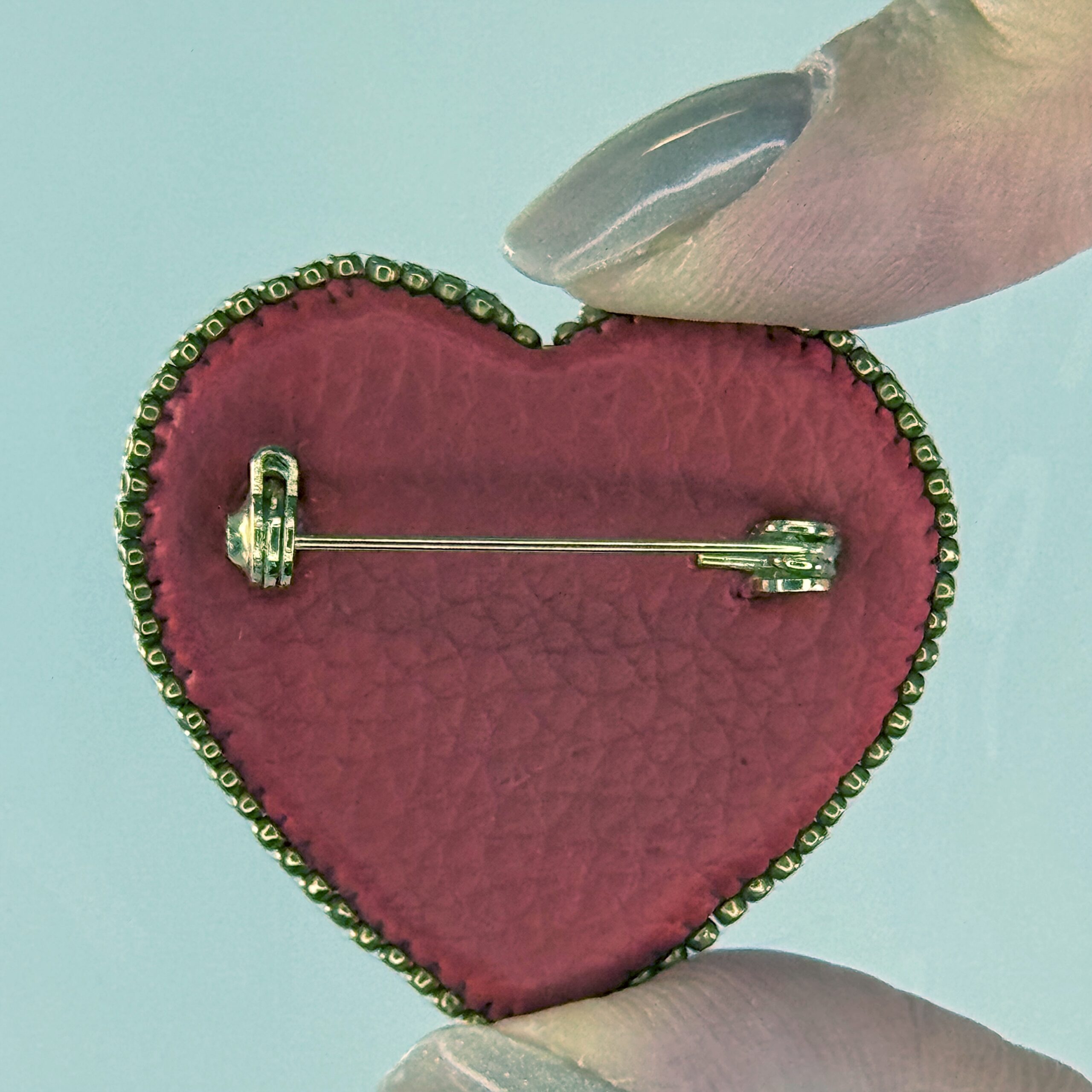 Red Steampunk Heart Brooch Stars and Chains, Clockwork Gear Pin, Handmade Mechanical Valentine Jewelry, Unique Gift — view 8