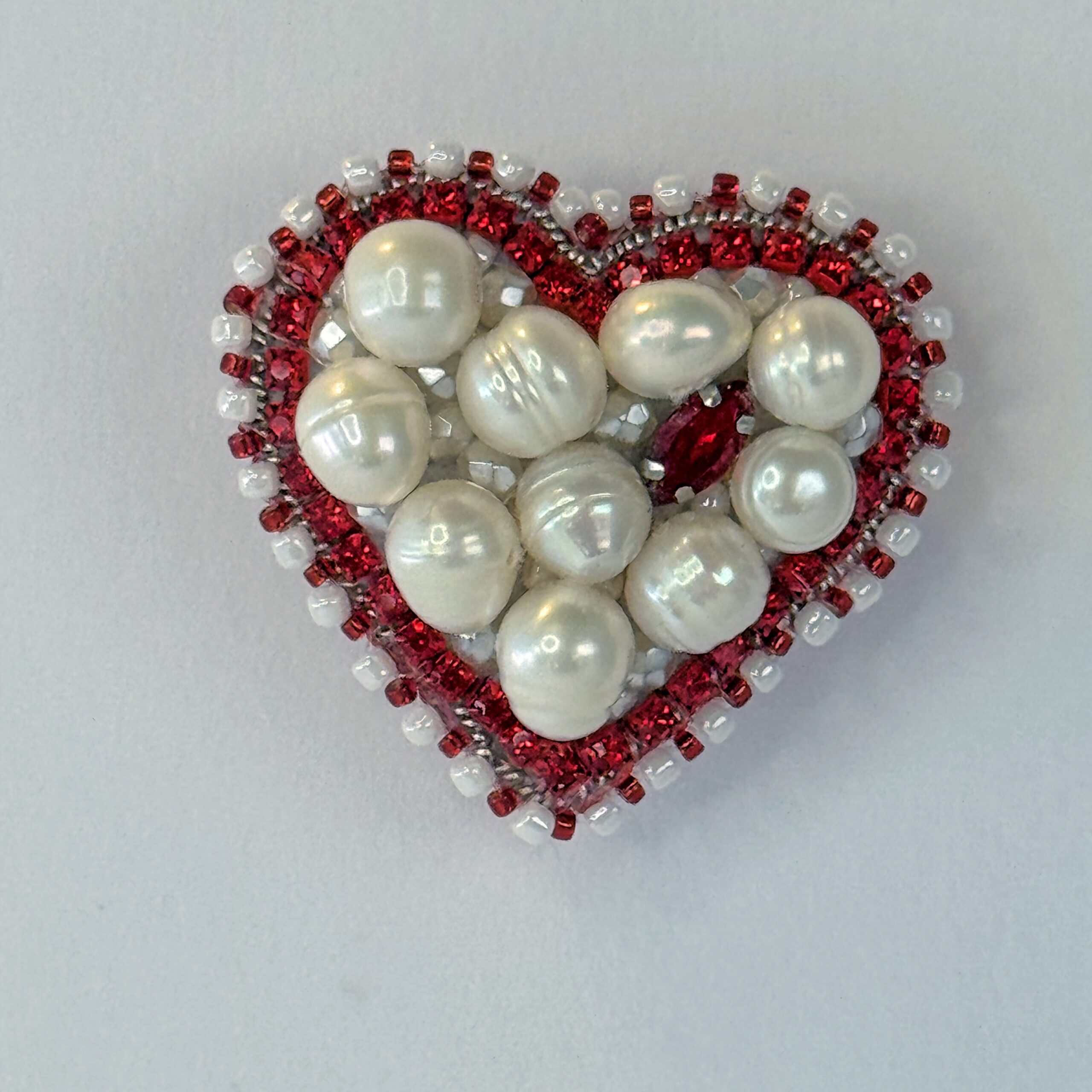 Red Heart Brooch Filled with Pearls, White Pearl Heart Pin Red Border, Handmade Romantic Jewelry, Love Gift for Her — view 3